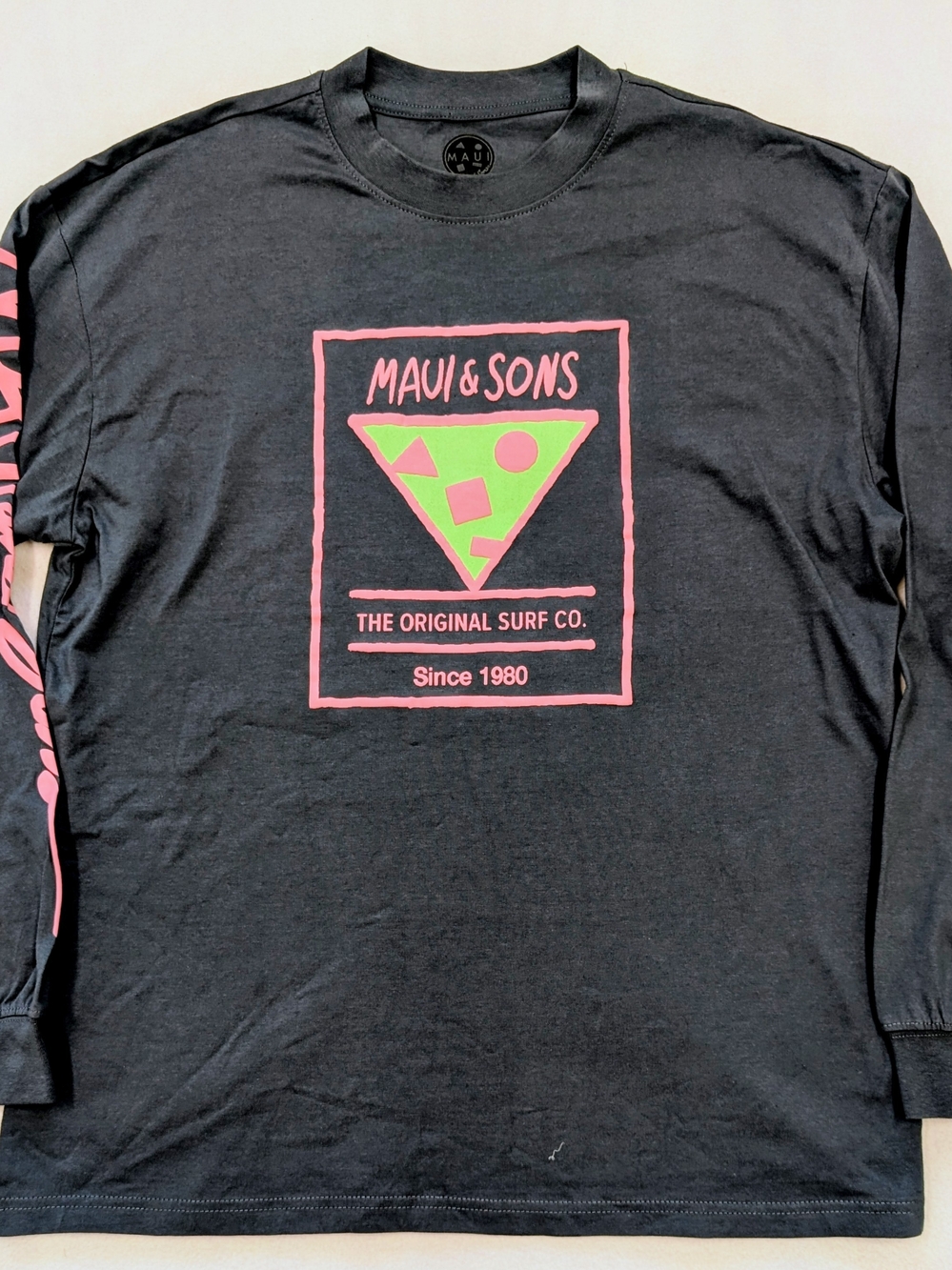 Maui & Sons Long Sleeve T-Shirt Men's Large NWT Rising Sun Cookie Graphic